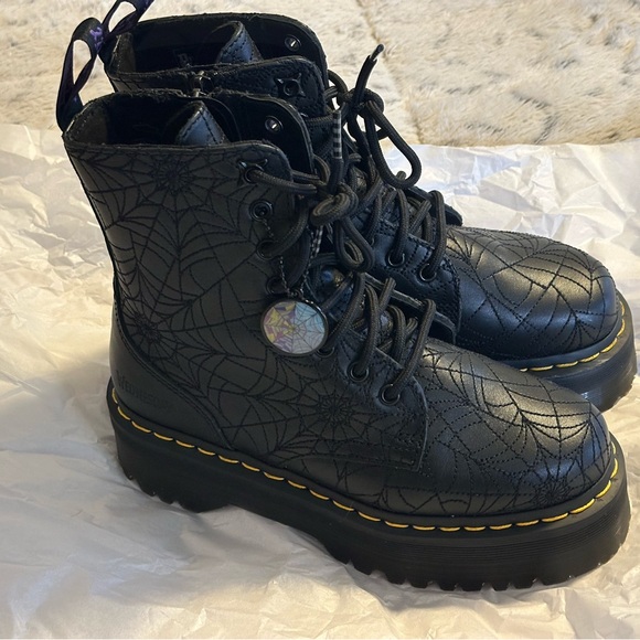 Dr Martens Wednesday Addams Jadon Boot  Womens Size 6 - Picture 6 of 11
